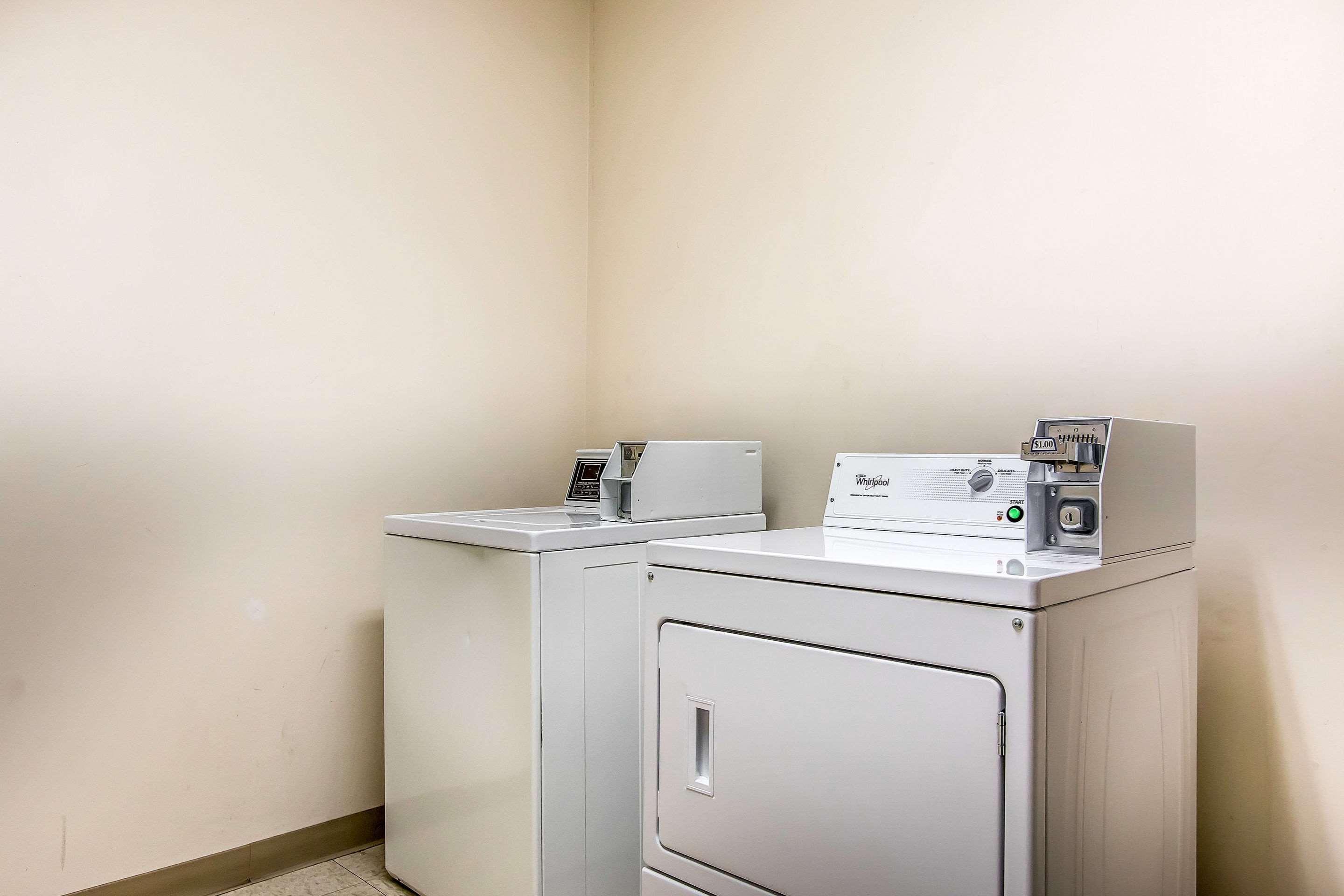 Comfort Suites Effingham Bagian luar foto