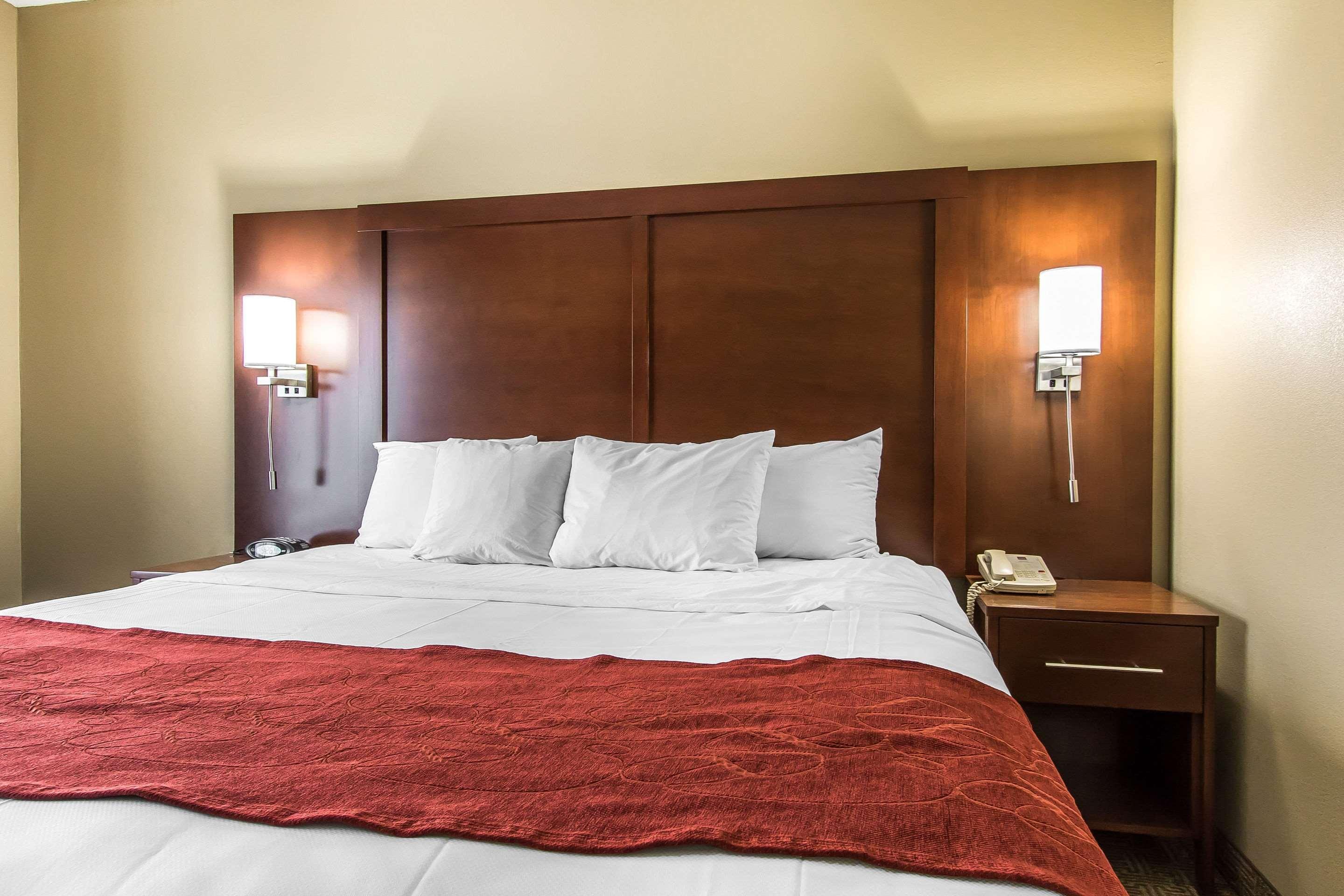 Comfort Suites Effingham Bagian luar foto